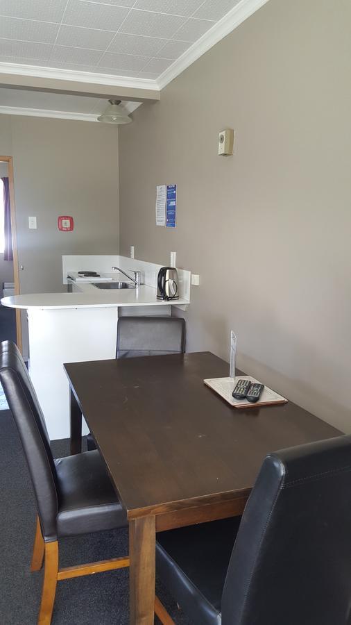 טוויזל High Country Lodge, Motels & Backpackers מראה חיצוני תמונה